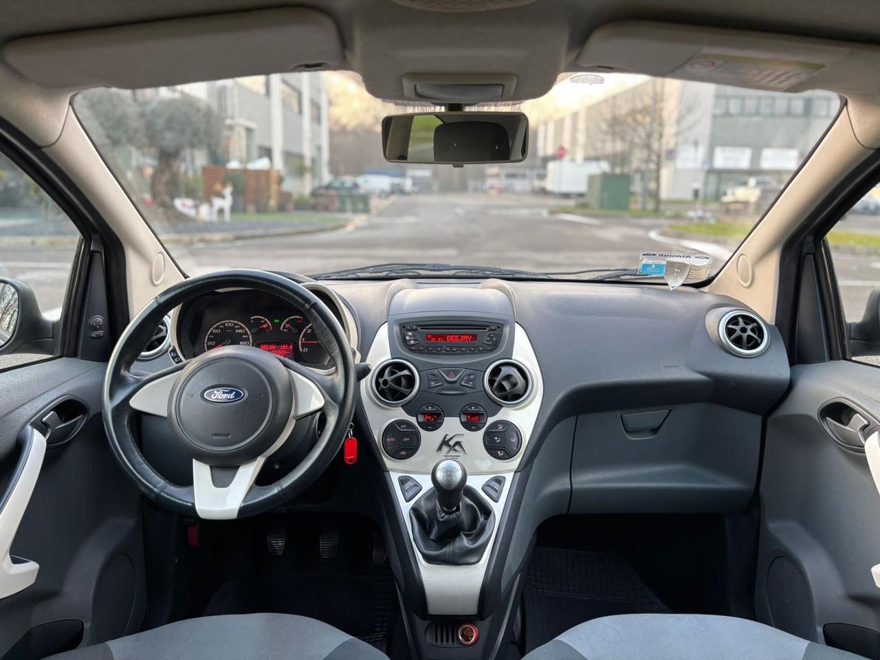 Ford Ka Ka+ 1.2 8V 69CV Titanium