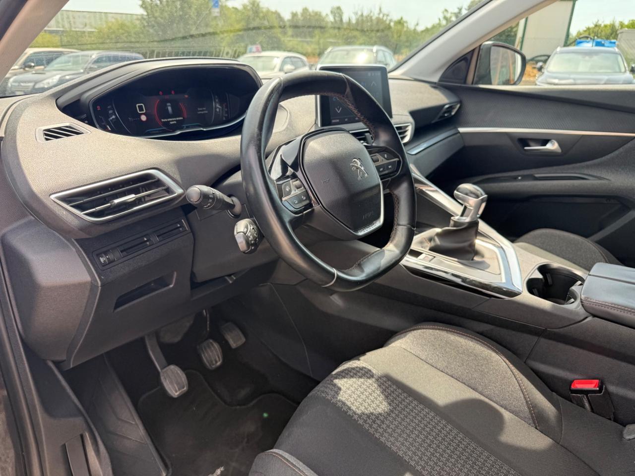 Peugeot 5008 BlueHDi 120 S&S Allure