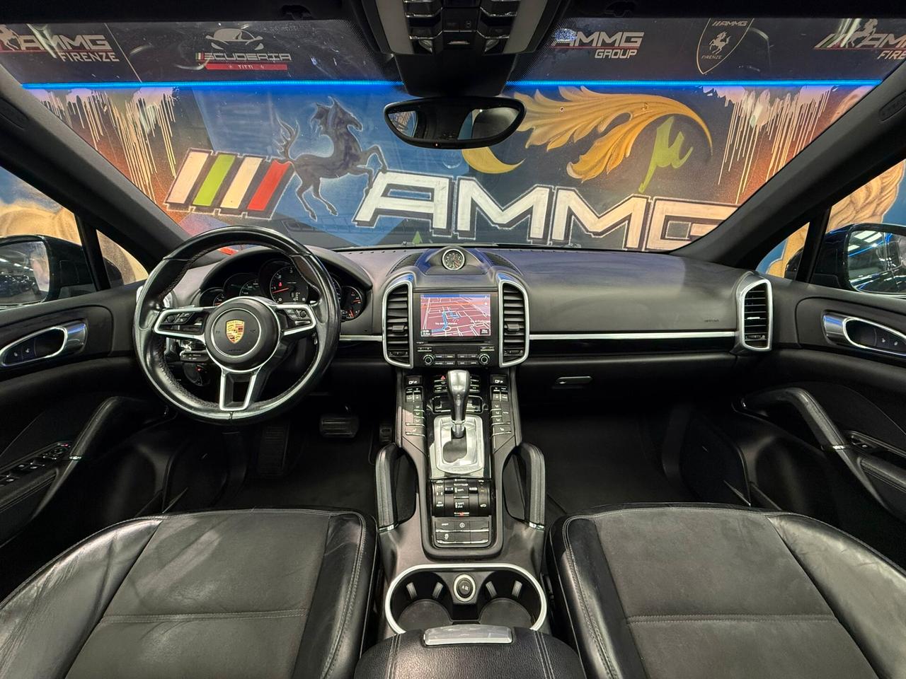 Porsche Cayenne 4.1 S DIESEL PLATINUM EDITION (598)