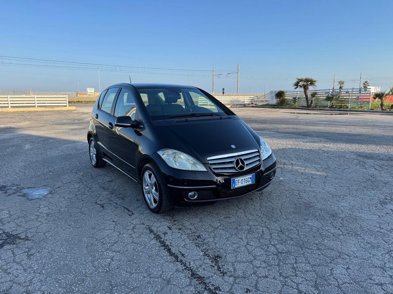 Mercedes-benz A 160 A 180 CDI Elegance Neo P