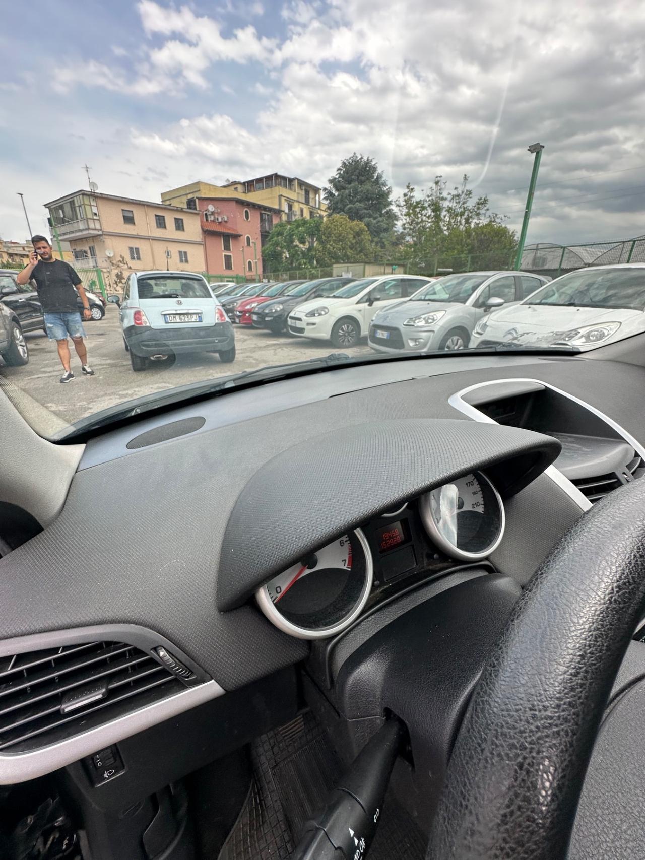 Peugeot 207 1.4 VTi 95CV 5p. XS