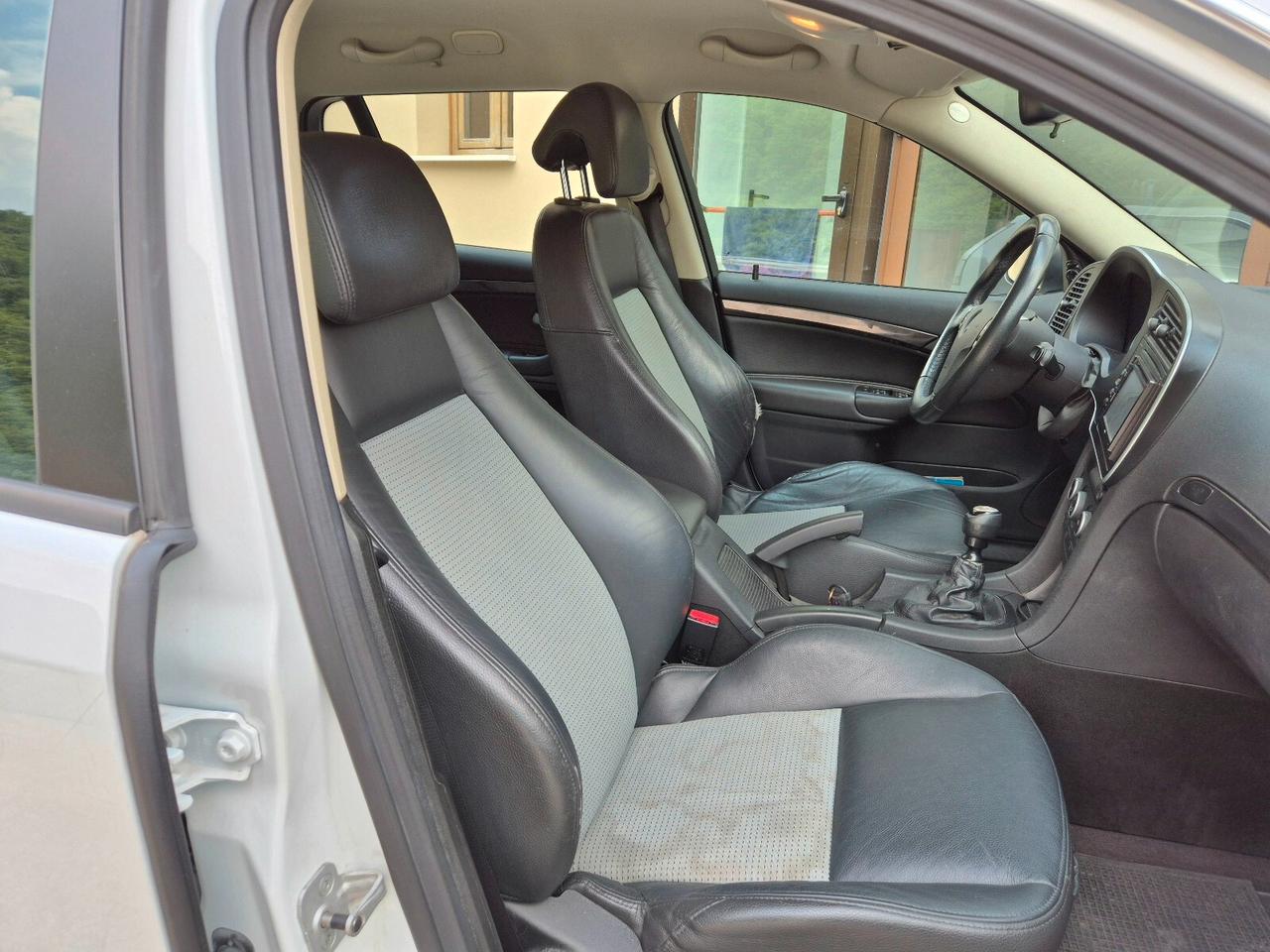 Saab 9-3 SportHatch 1.9 TTiD 180CV Vector