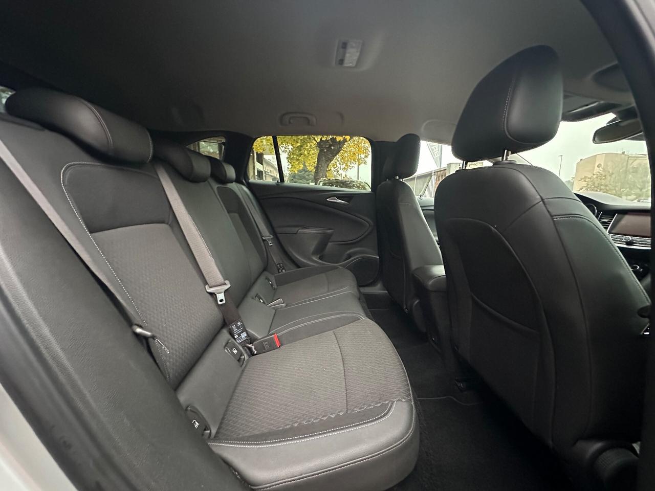 Opel Astra 1.6 CDTi 136CV aut. Sports Tourer Innovation