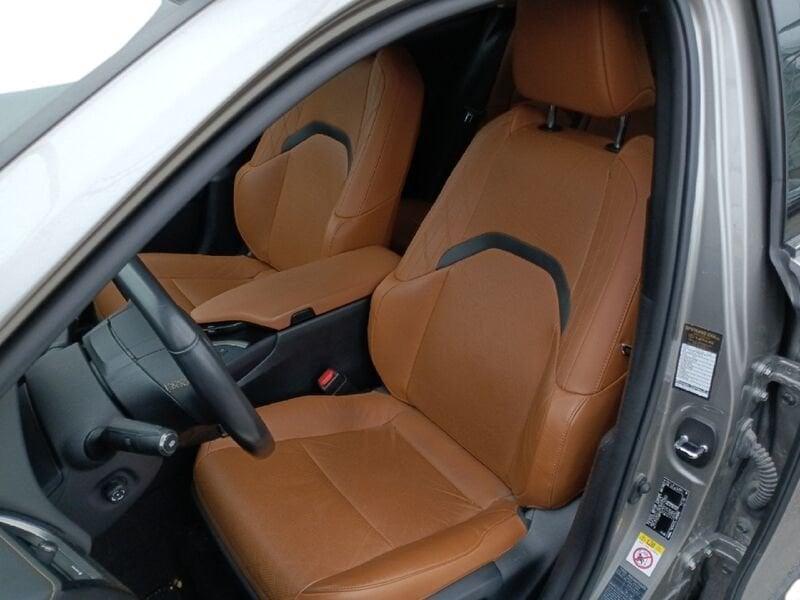 Lexus UX Hybrid Luxury 2WD