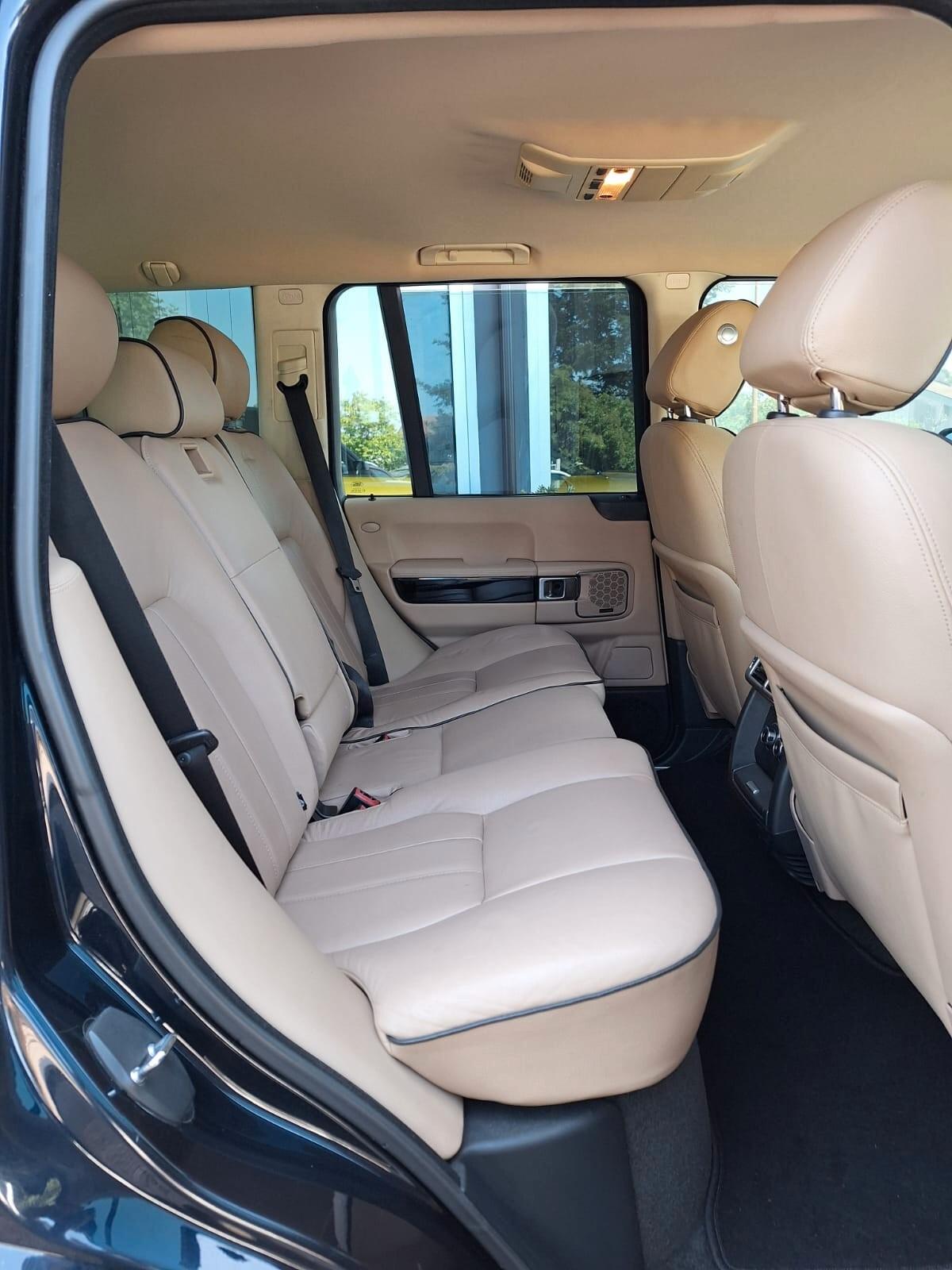 Land Rover Range Rover Range Rover 3.6 TDV8 HSE
