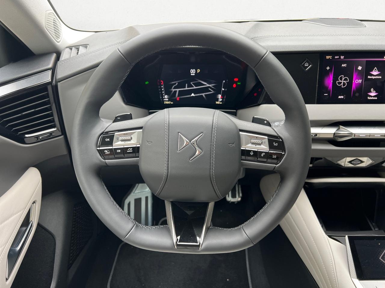 DS DS4 1.5 bluehdi Esprit de Voyage 130cv auto KM 21.100