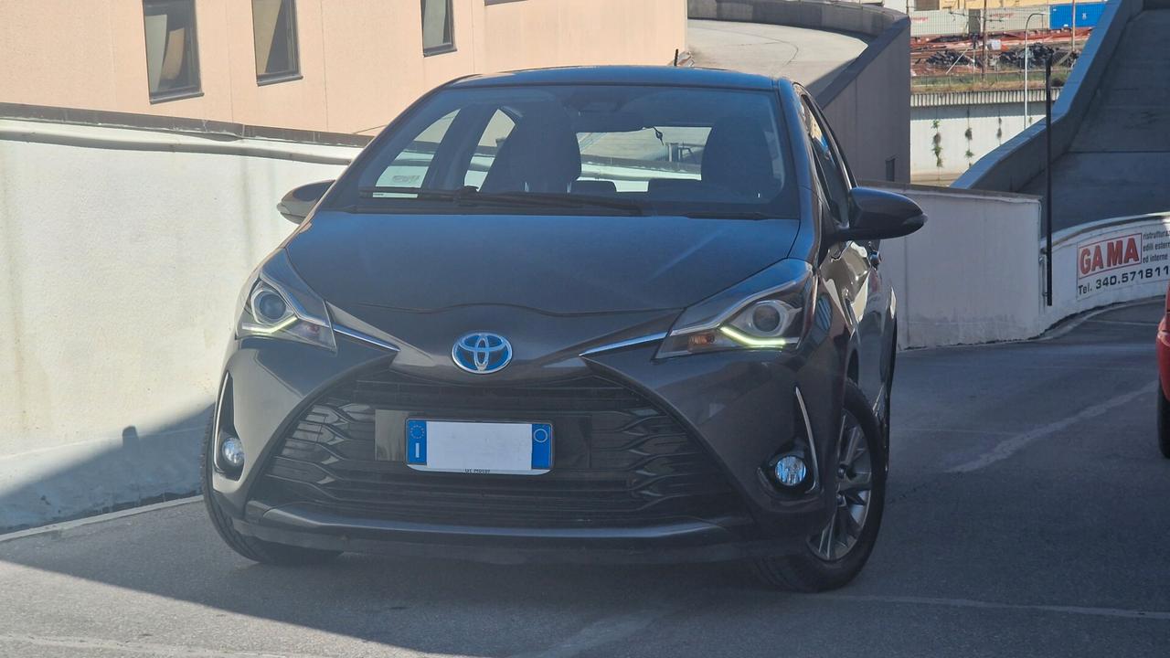 Toyota Yaris 1.5 Hybrid 5 porte Active