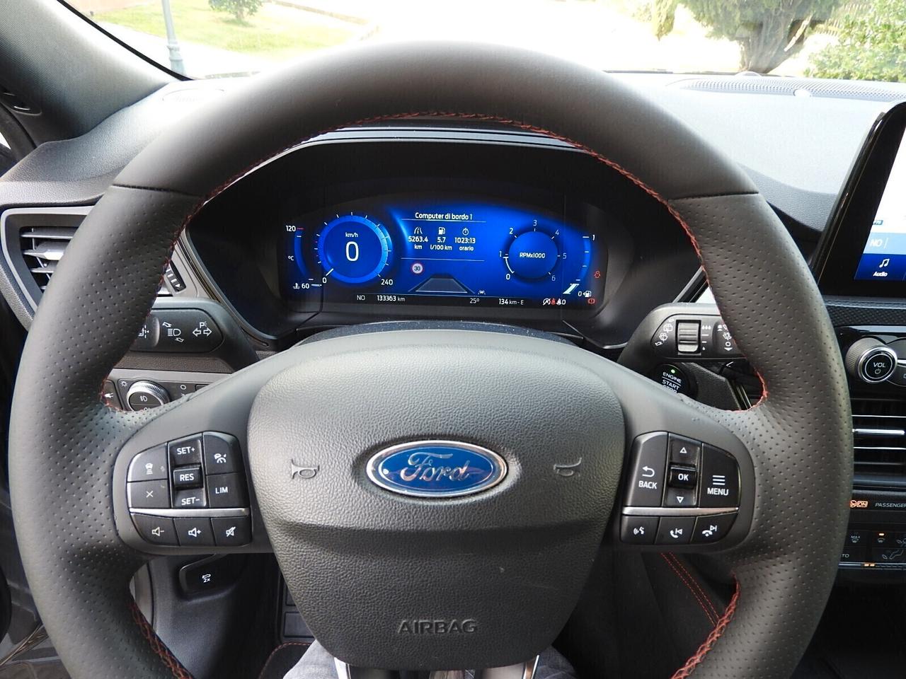 Ford KUGA 2.0 DIESEL/Hybrid ST-Line