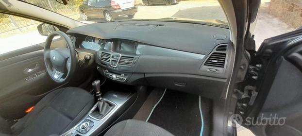 RENAULT - Laguna - 2.0 dCi 150CV Nav