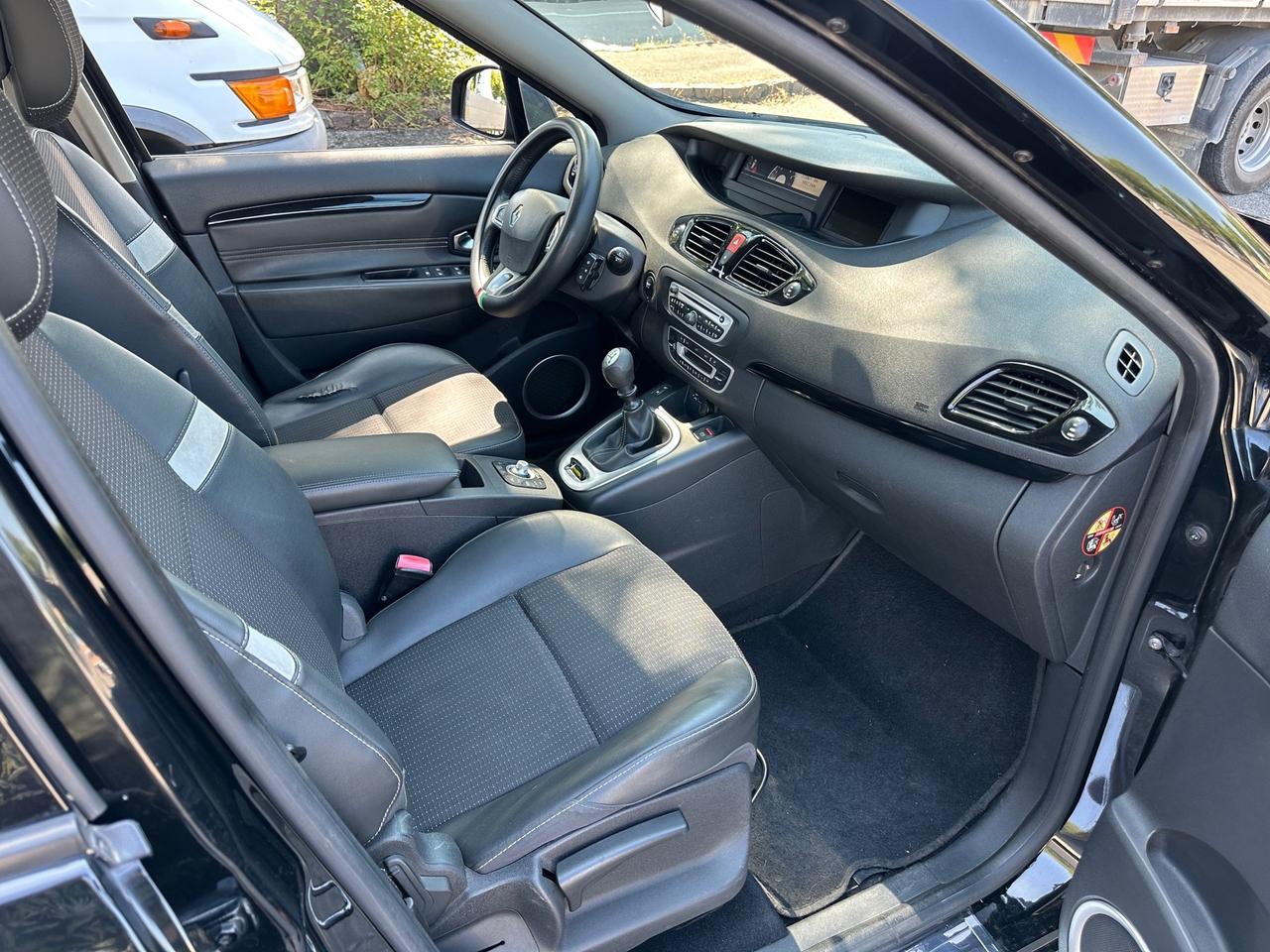 Renault Scénic X-Mod 1.5 dCi (Garanzia 24 Mesi)