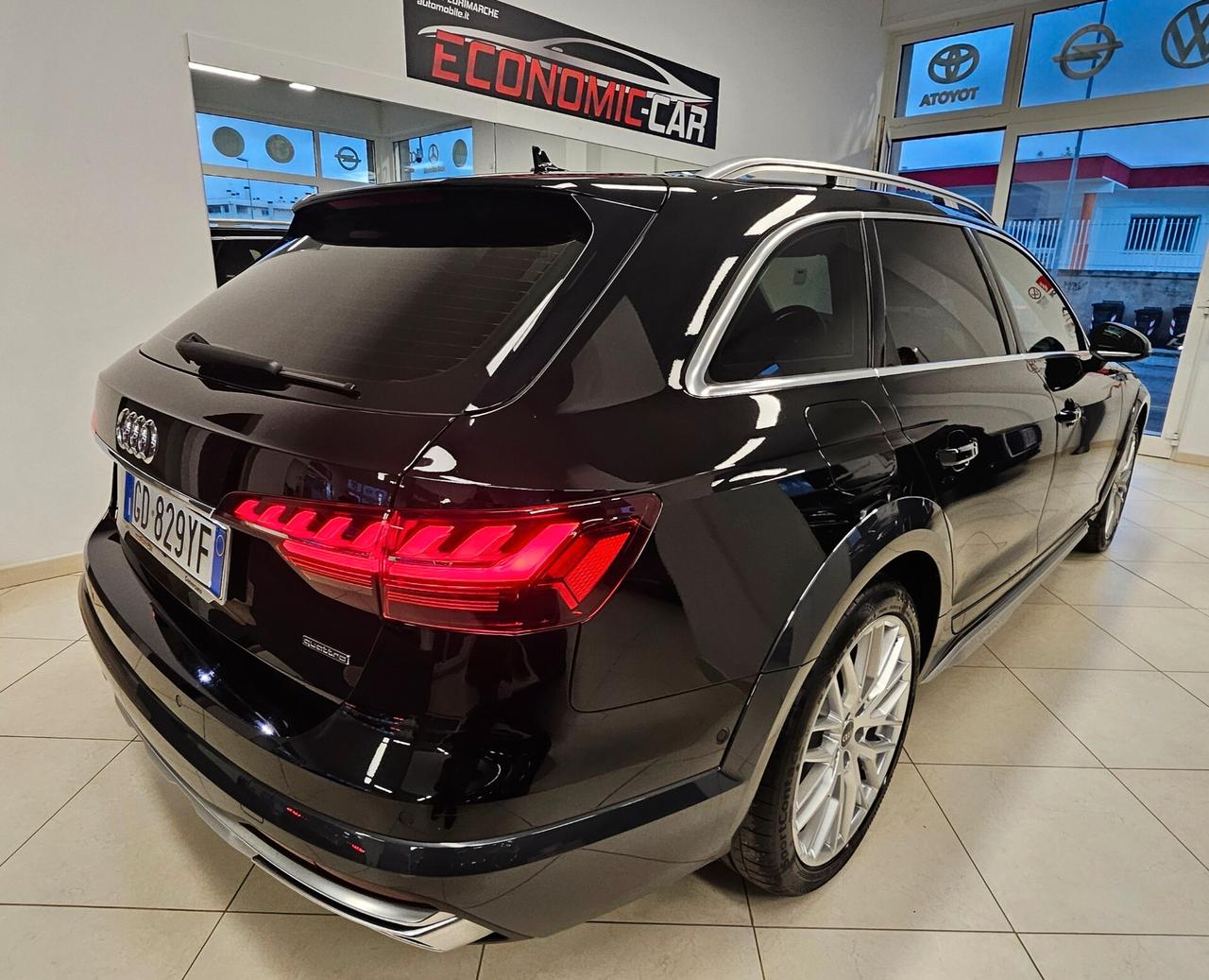 Audi A4 allroad 40 TDI 204 CV S tronic Identity Contrast