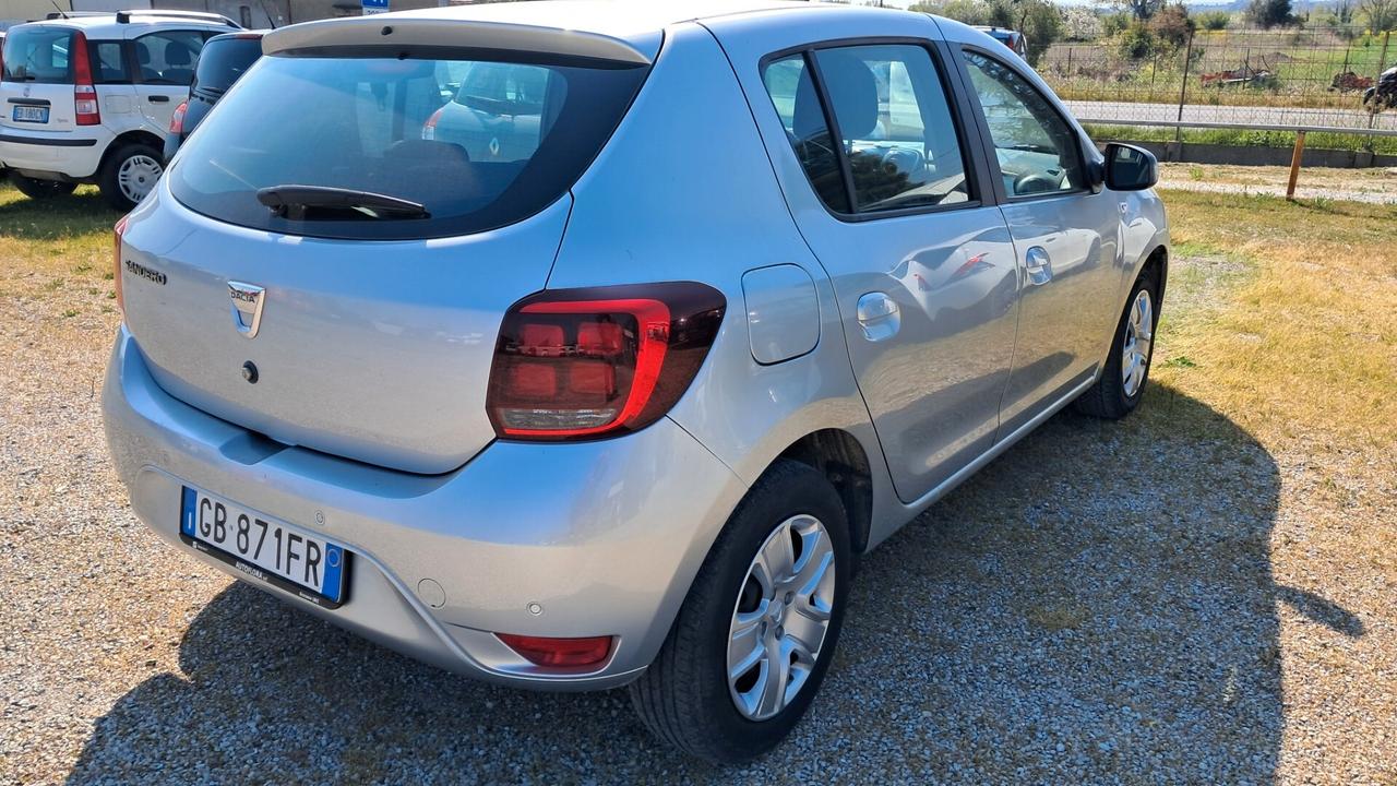 Dacia Sandero Stepway 1.0 TCe 100 CV ECO-G Comfort