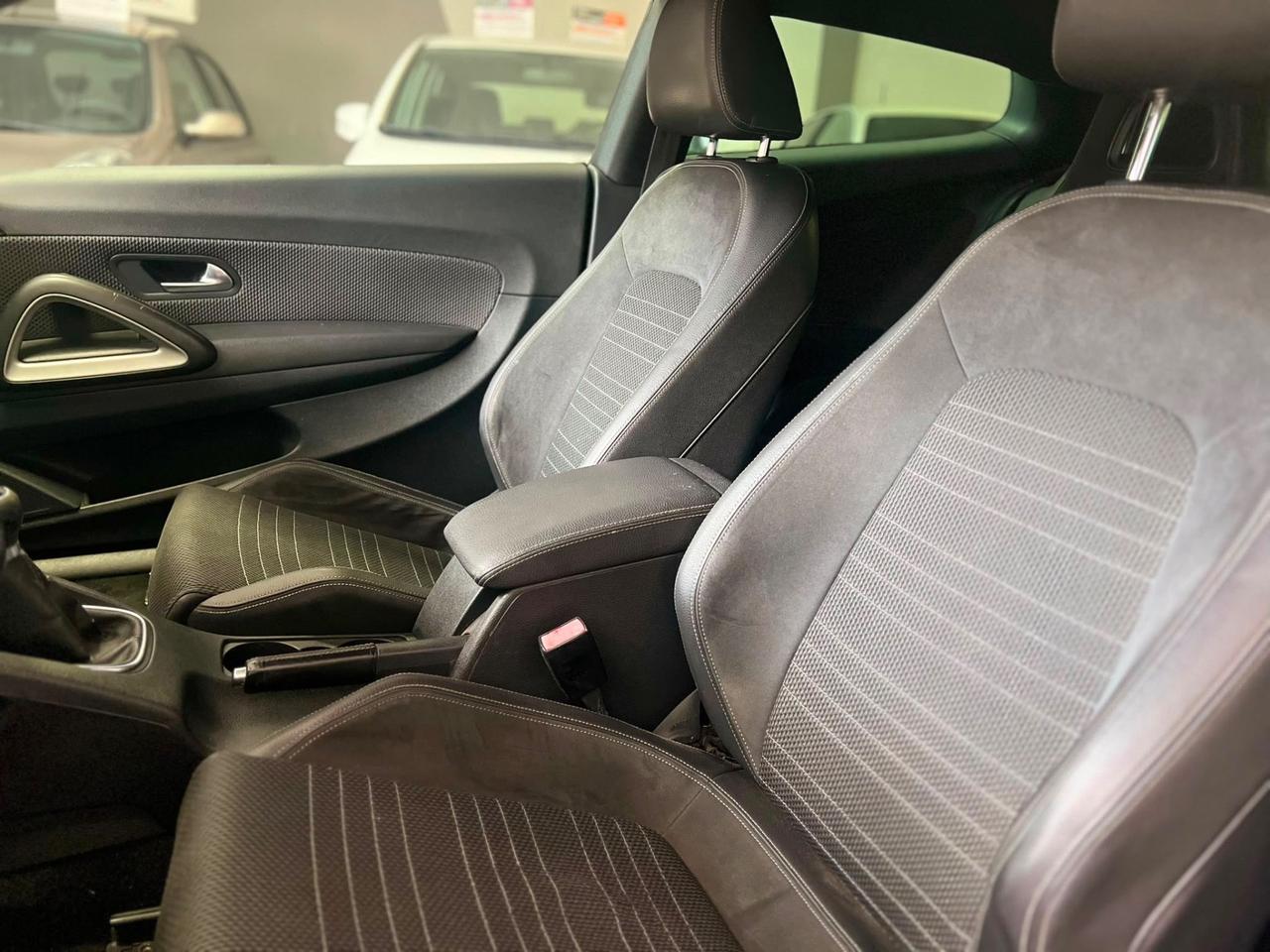 Volkswagen Scirocco 1.4 TSI 160CV
