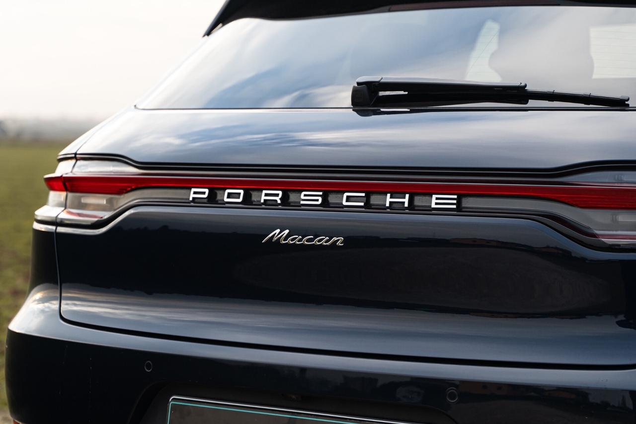 Porsche Macan - 2020