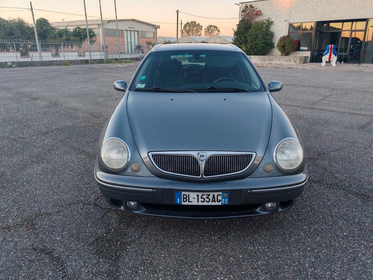 Lancia Lybra 1.9 JTD Station Wagon