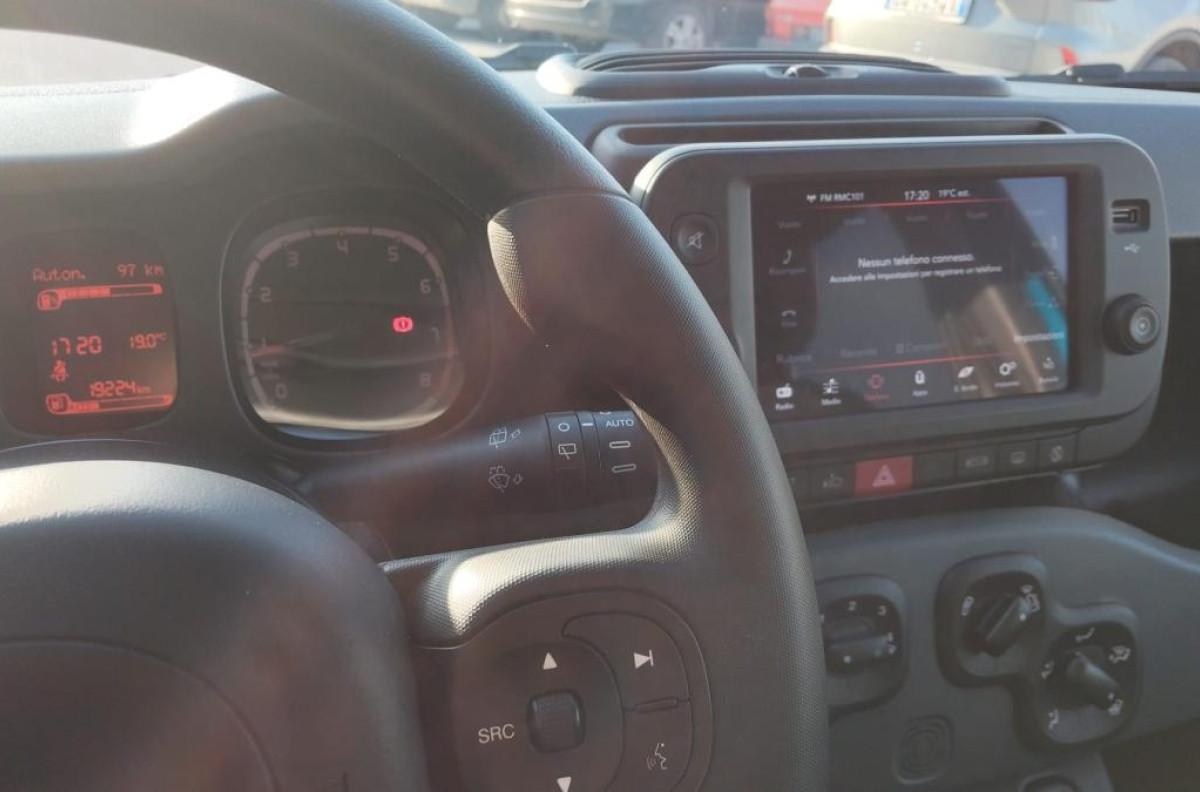 FIAT PANDA CROSS 1.0 hybrid 70cv