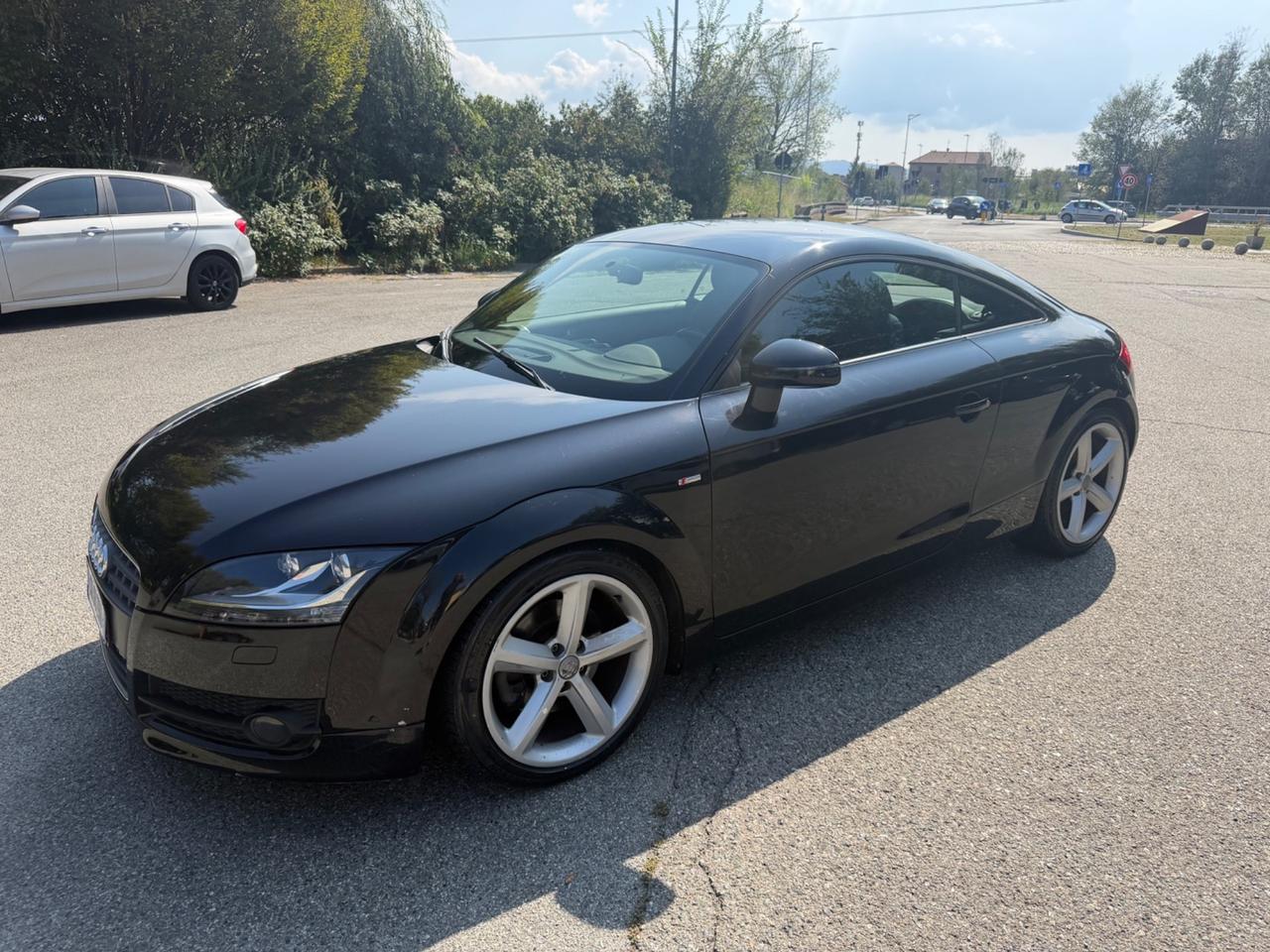 Audi TT Coupé 2.0 TDI quattro Advanced