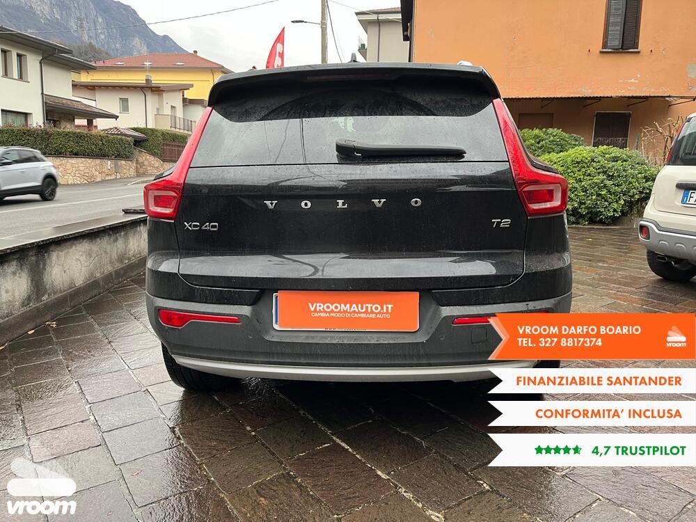 VOLVO XC40 (2017-->) XC40 T2 Geartronic Momentum