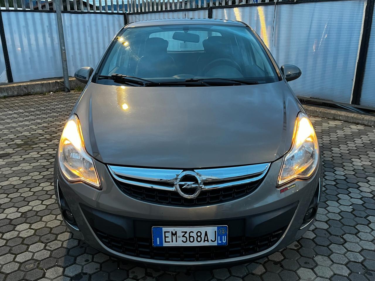 Opel Corsa 1.2 5 porte One