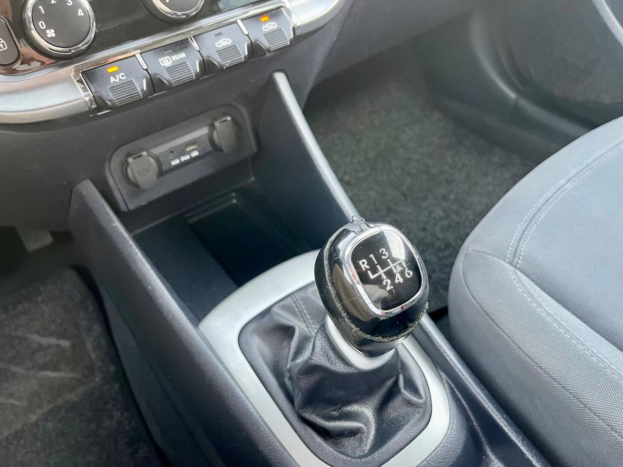 Kia Rio 1.1 CRDi 163.000km 2013 per neopatentati
