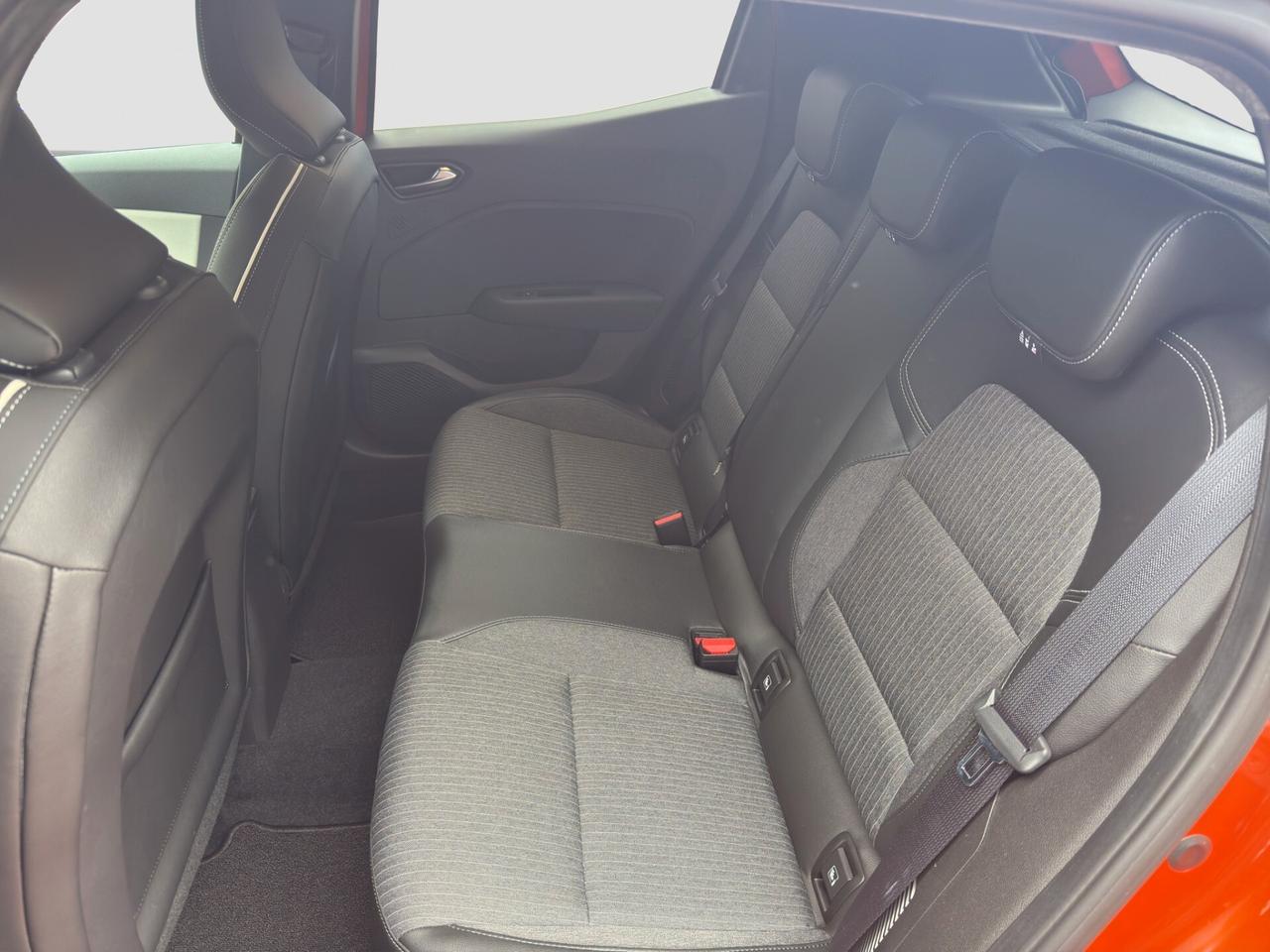 Renault Clio Full Hybrid E-Tech 145 CV 5 porte Techno