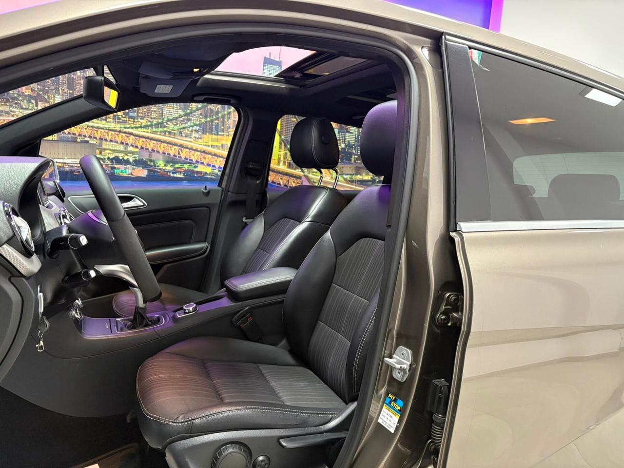 Mercedes-benz B 200 CDI BlueEFFICIENCY Premium