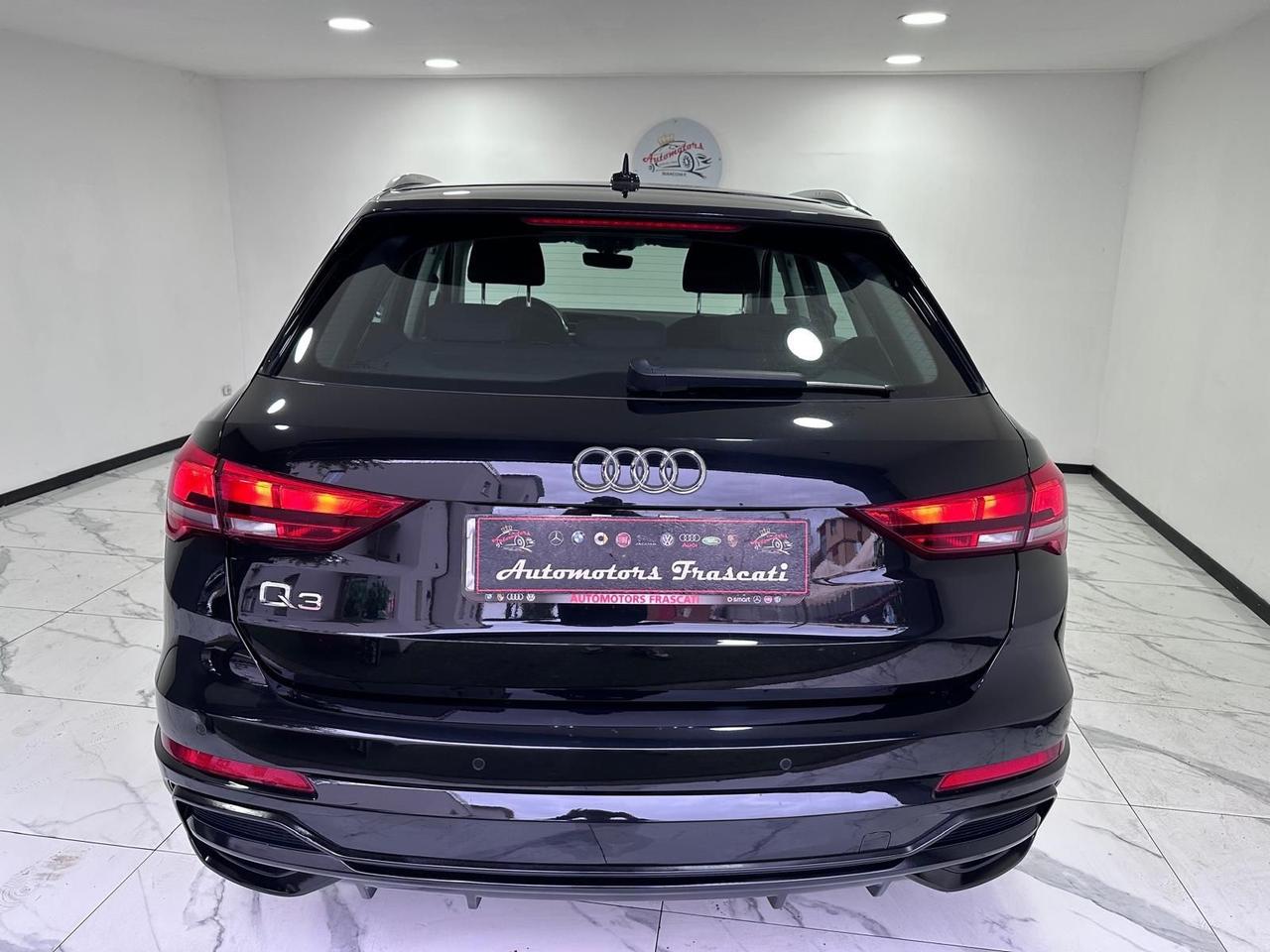 Audi Q3 35 TDI S tronic line -GARANTITA-2020