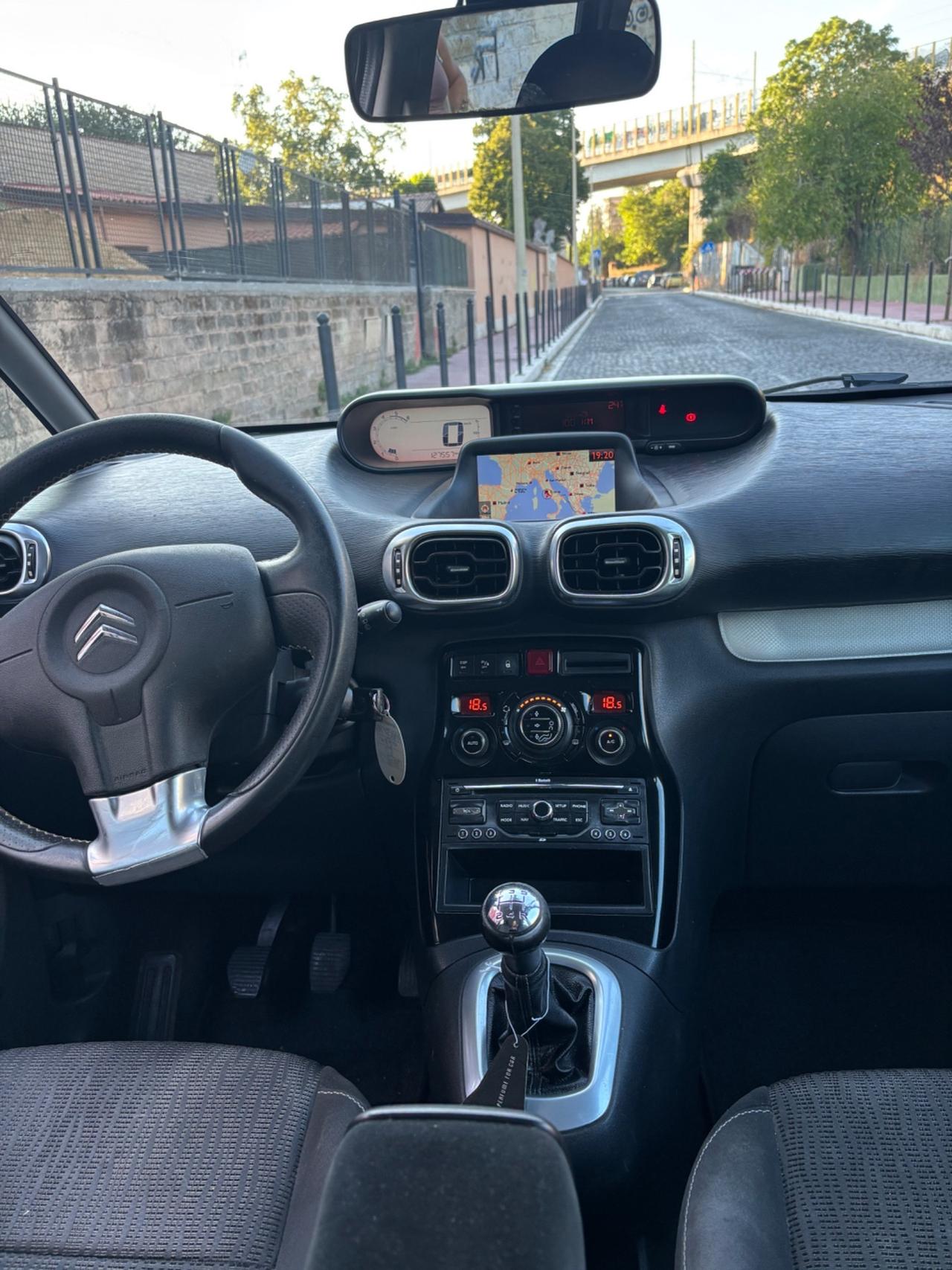 Citroen C3 Picasso C3 Picasso 1.6 HDi 90 Exclusive Theatre