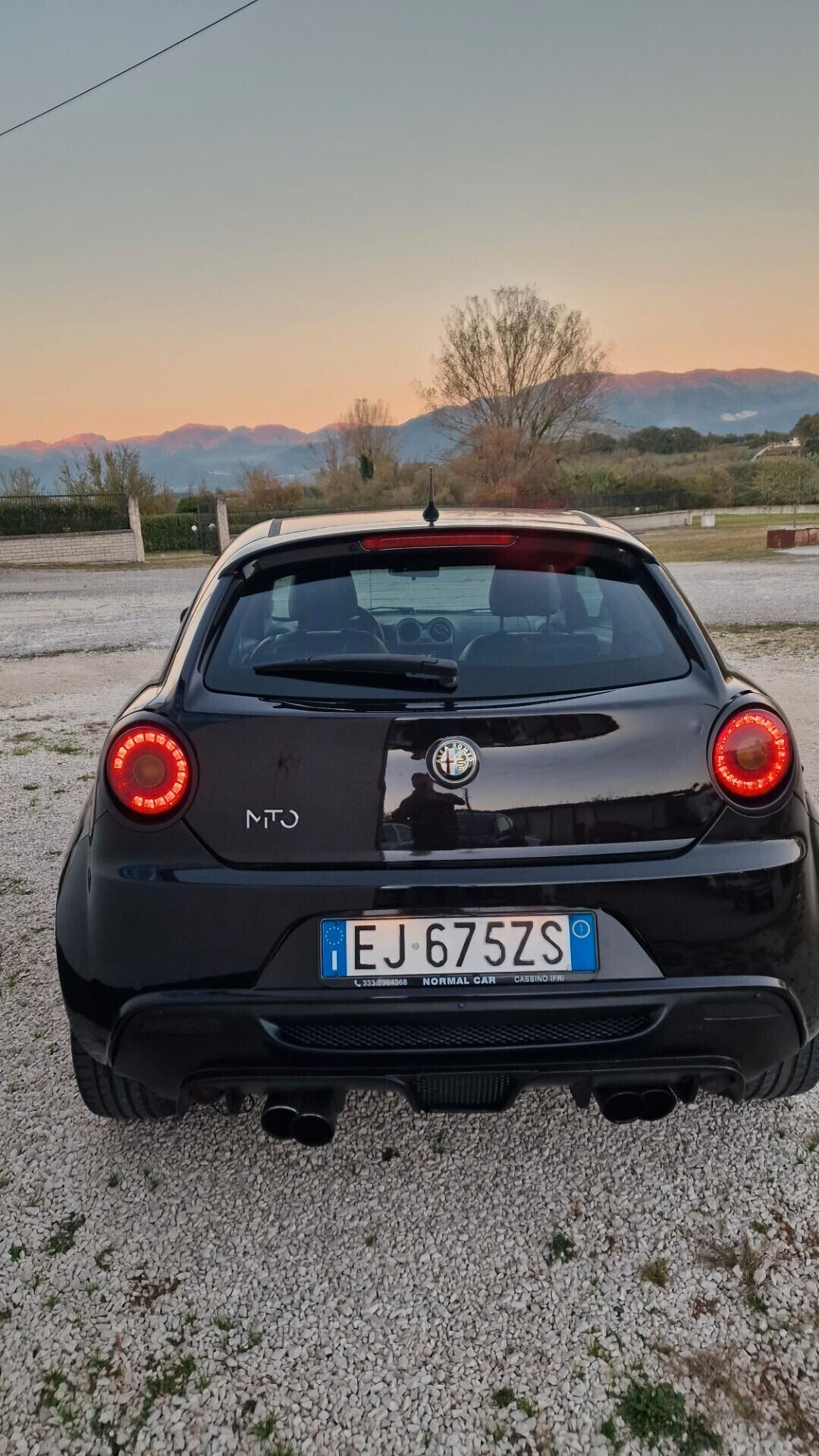 Alfa Romeo MiTo 1.6 JTDm S&S Distinctive Sport Pack