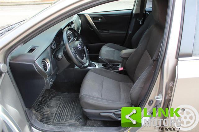 TOYOTA Auris 1.4 D-4D Active