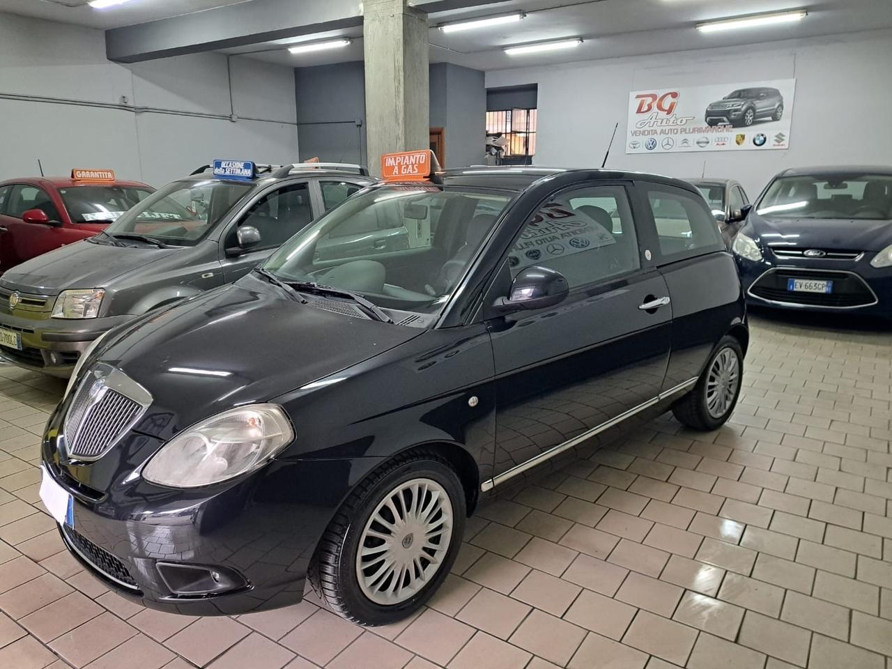 Lancia ypsilon 1.4 gpl X neop 2011 unico prop