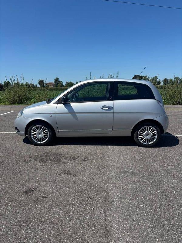 Lancia Ypsilon NEOP. Ypsilon 1.2 69 CV 5 porte S&S Platinum