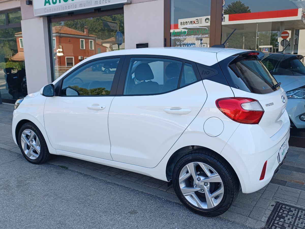 HYUNDAI - i10 - 1.0 MPI Connectline