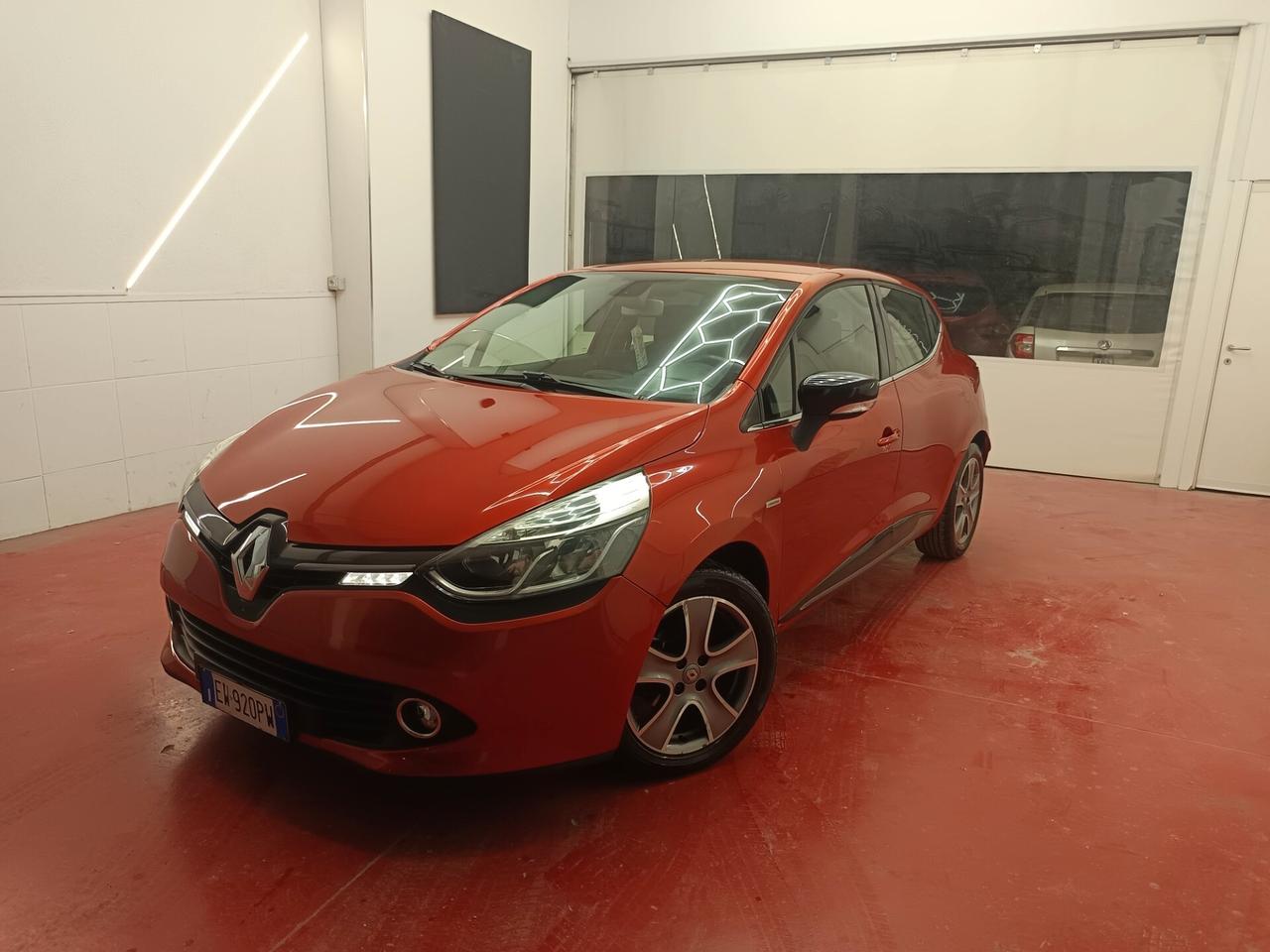 Renault Clio 1.5 dCi 8V 75CV 5 porte Costume National