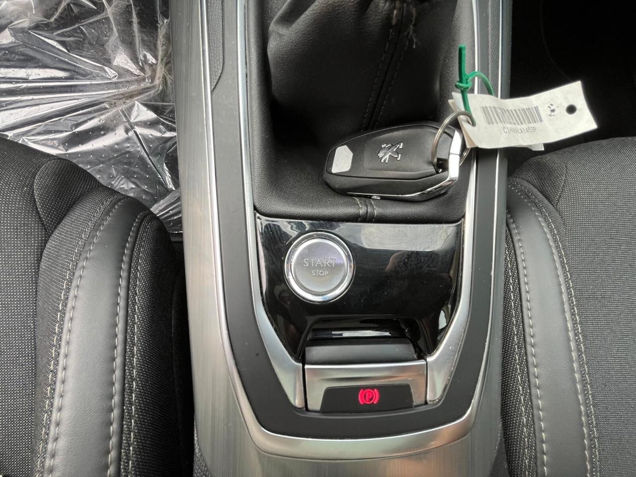 Peugeot 308 BlueHDi 130 S&S Allure TETTO