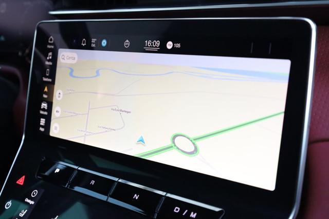 MASERATI Grecale MHEV 330 CV AWD Modena