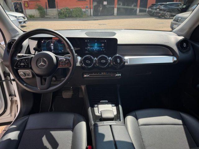 MERCEDES-BENZ GLB 200 d Automatic Business
