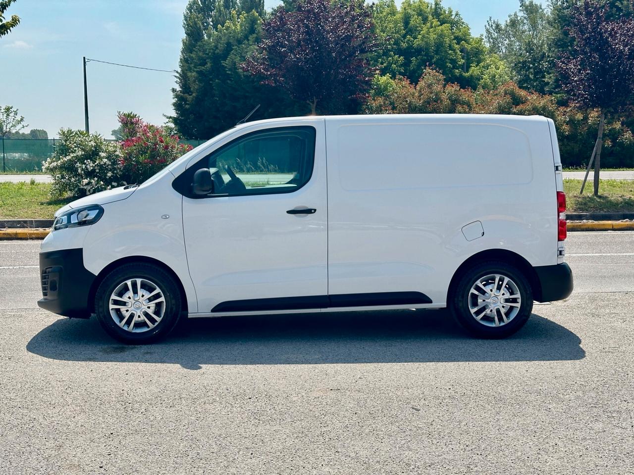 Opel Vivaro 1.5 Diesel 120CV PC-TN S Furgone