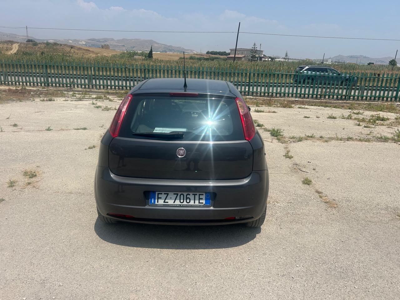 Fiat Grande Punto Grande Punto 1.3 MJT 90 CV 5 porte Dynamic