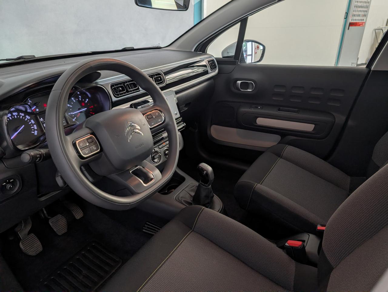 Citroen c3 iii 1.2 puretech 83cv You!