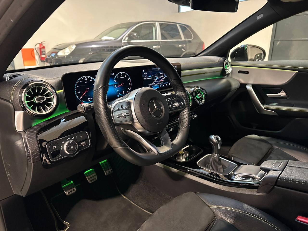 Mercedes-benz A 200 Premium