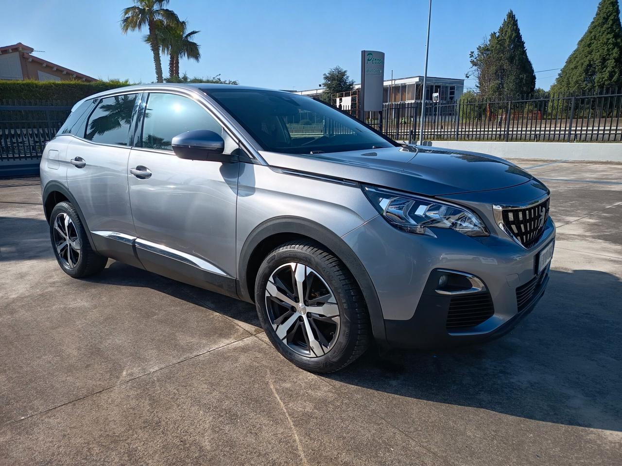 Peugeot 3008 BlueHDi 120 S&S Business