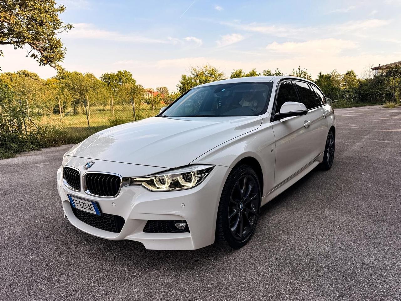 Bmw 320 320d xDrive Touring Msport