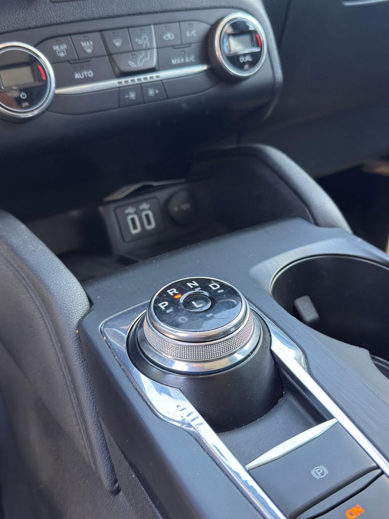 Ford Kuga 1.5 EcoBlue 120 CV aut. 2WD Titanium Business