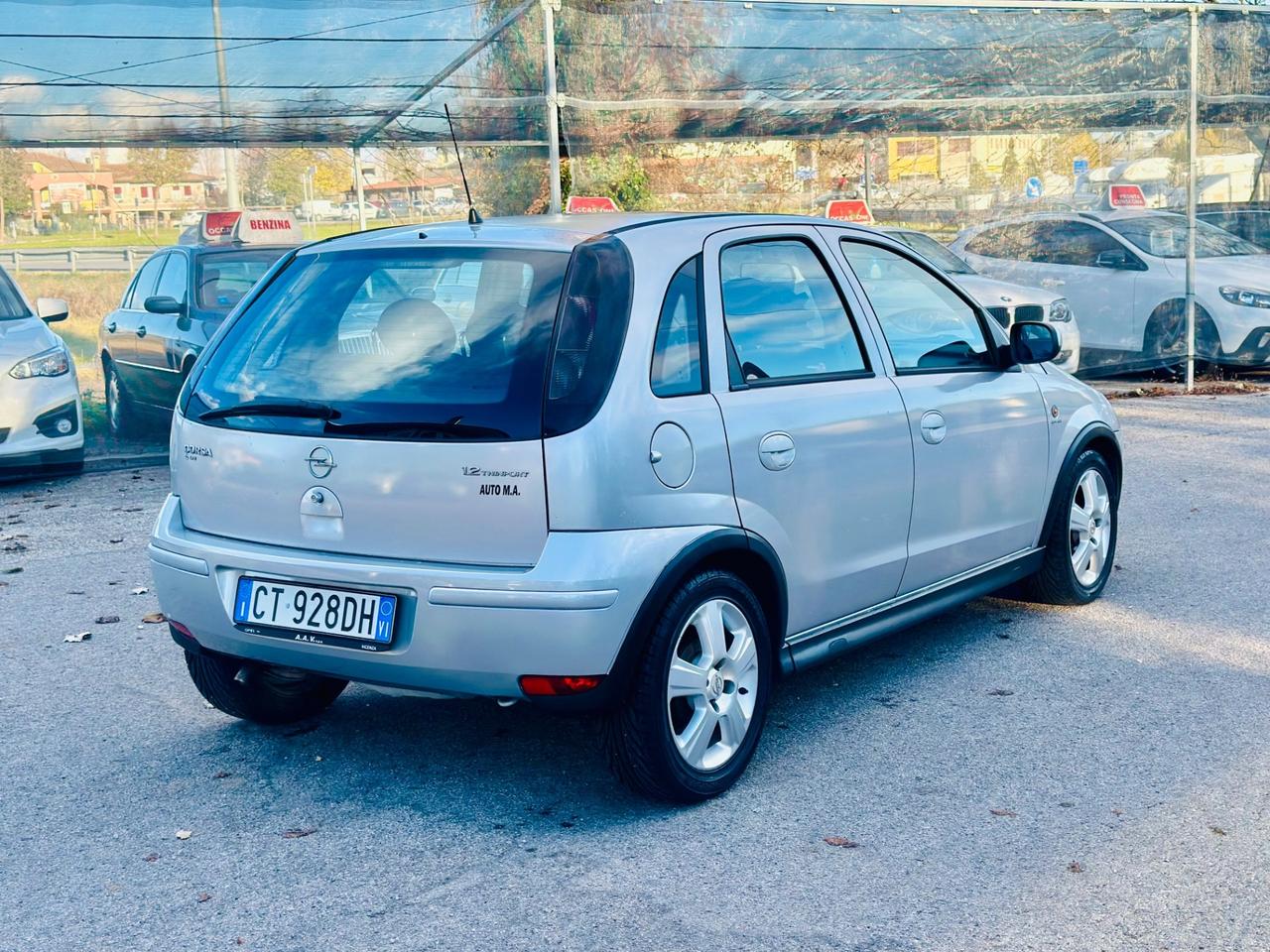 Opel Corsa 1.2i 16V cat 5 porte Cosmo km 60,000