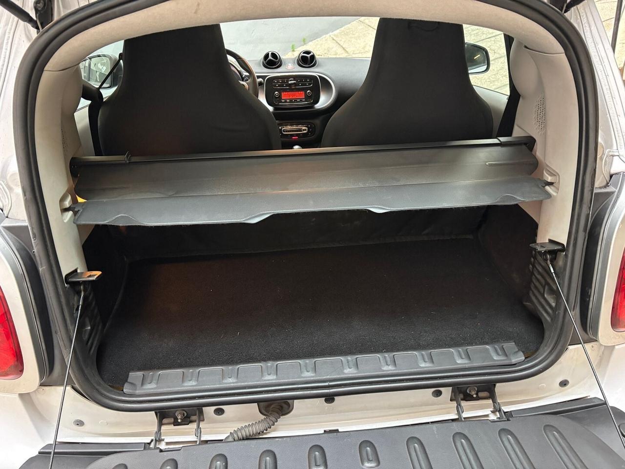 SMART FORTWO 1.0 - 70 CV