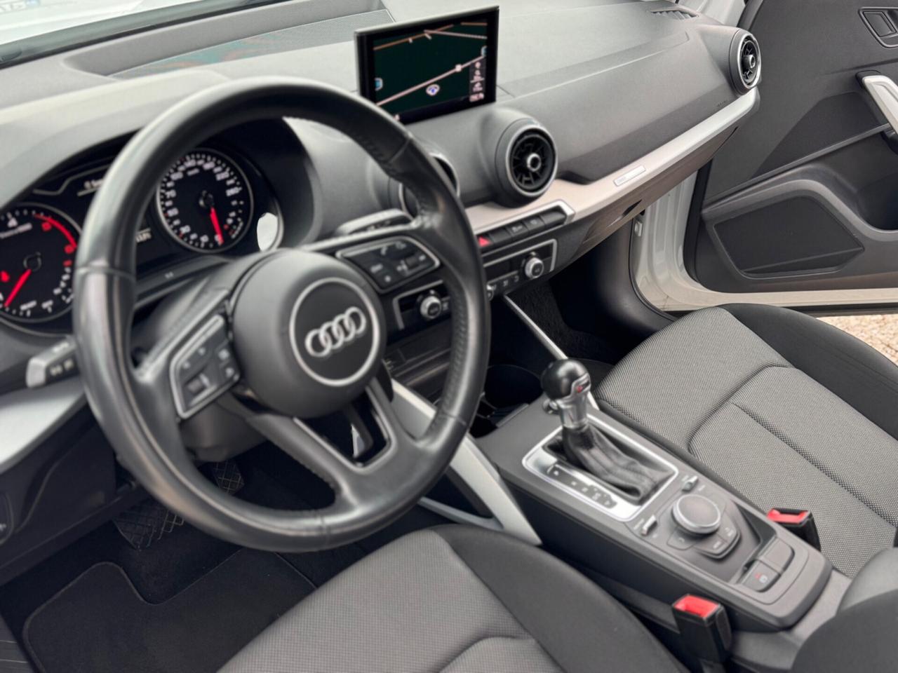 Audi Q2 TDI S tronic Navi, Anno 2020 !