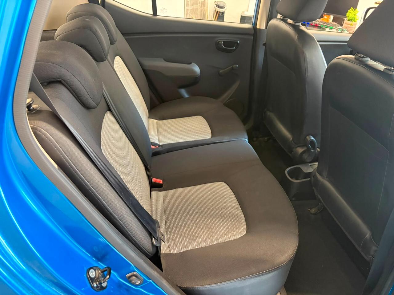Hyundai i10 1.1 96.000KM GARANZIA 12 MESI NUOVA