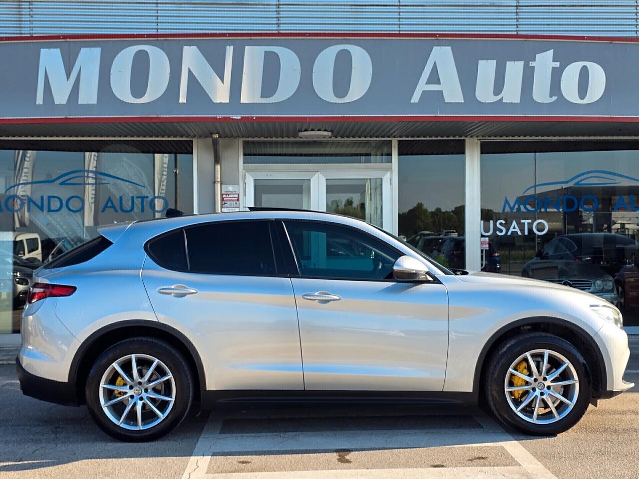 Alfa R. Stelvio 2.2 Turbodiesel 210 CV AT8 Q4 Super