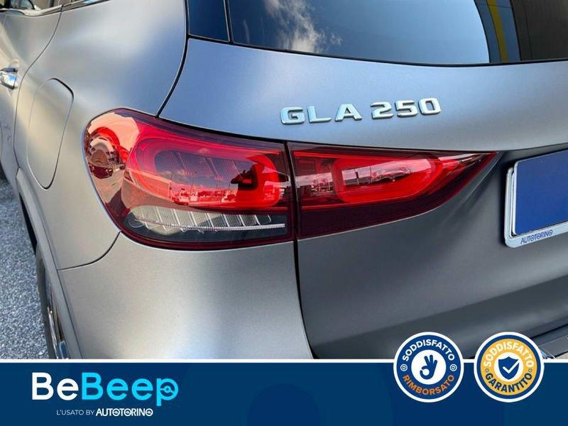 Mercedes-Benz GLA 250 PREMIUM 4MATIC AUTO